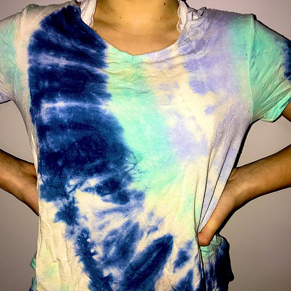 Double set of color blue